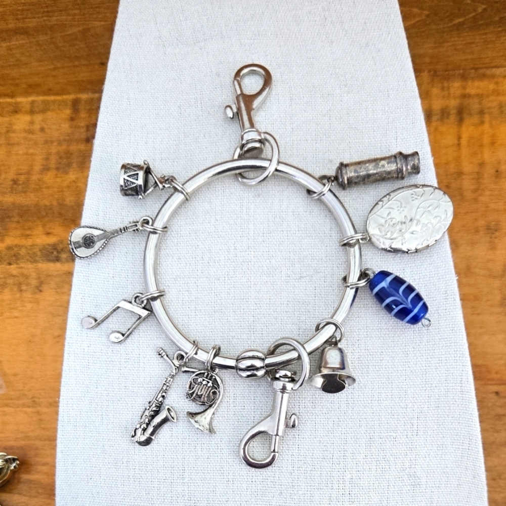 Green Rhino Music Lover Charms Key Ring